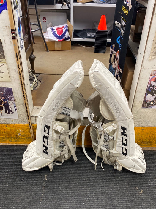 Used CCM Extreme Flex II 760 32+1 Goal Pads