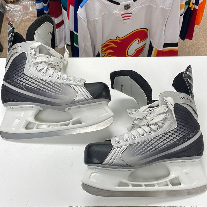 Used Bauer Vapor X:05 8D Player Skates