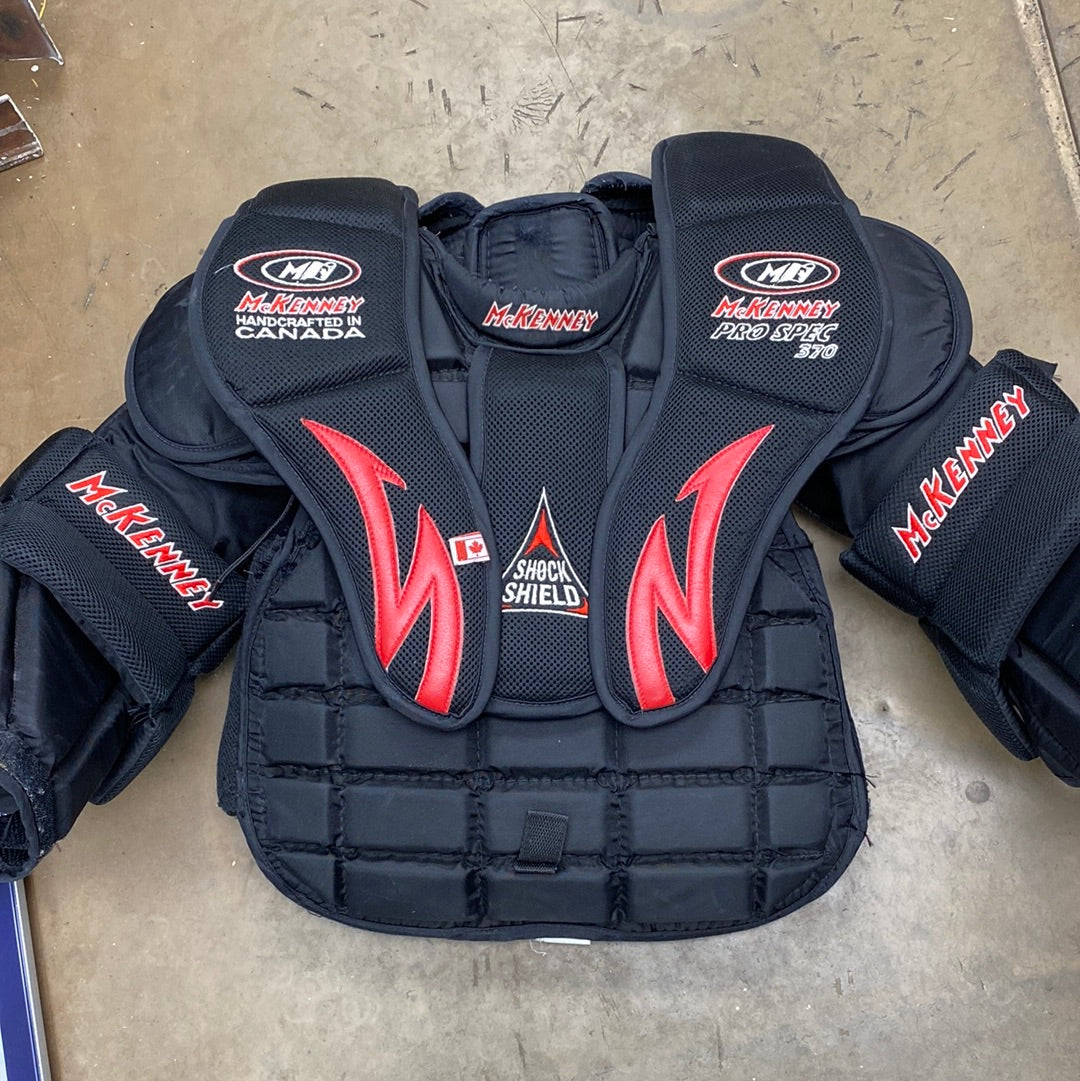 Used McKenney Pro Spec 370 Junior Large Chest Protector | Crow's Sports ...