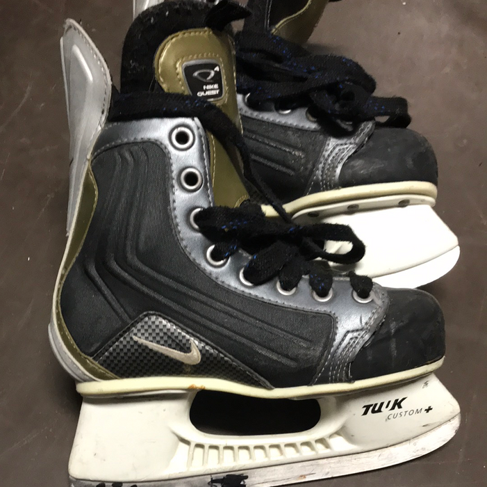 Used Nike Quest 4 1D Skates