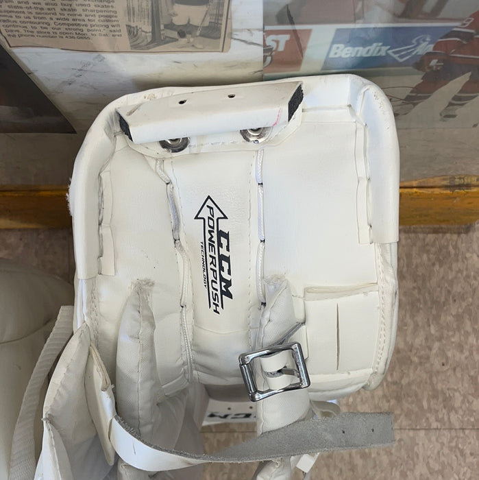 Used CCM Extreme Flex II 760 22” Goal Pads