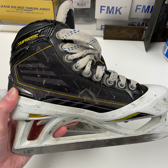 Used Bauer supreme one.9 3D Goalie skates