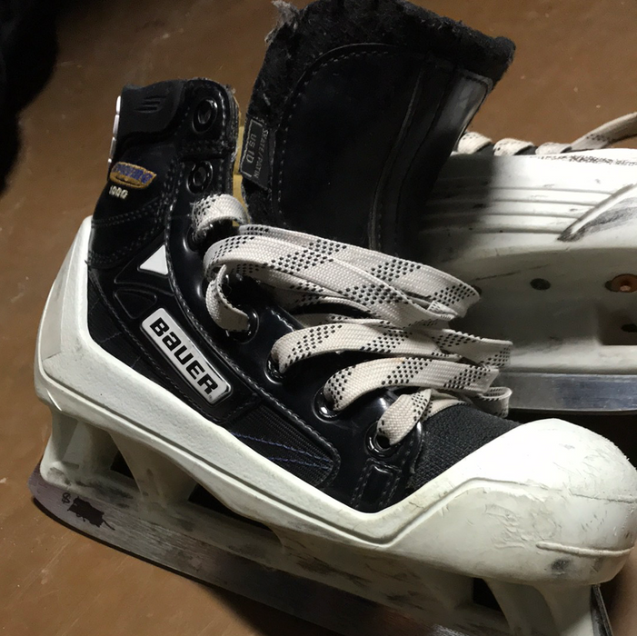 Used Bauer Supreme 1000 1D Goal Skates