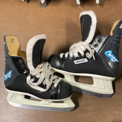 Used Bauer Charger 3D Player Skates