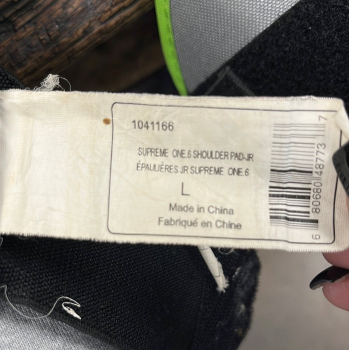 Used Bauer Supreme One.6 Junior Large Shoulder Protector