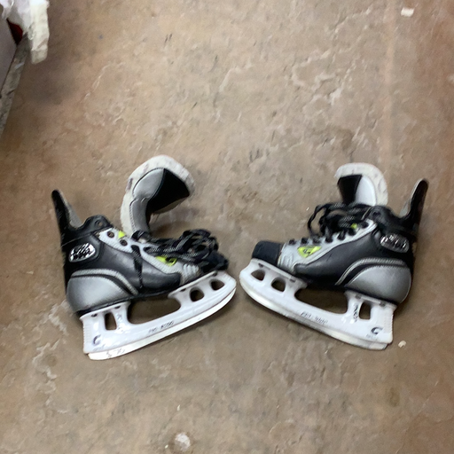 Used Graf Supra 301 Skates 3 D