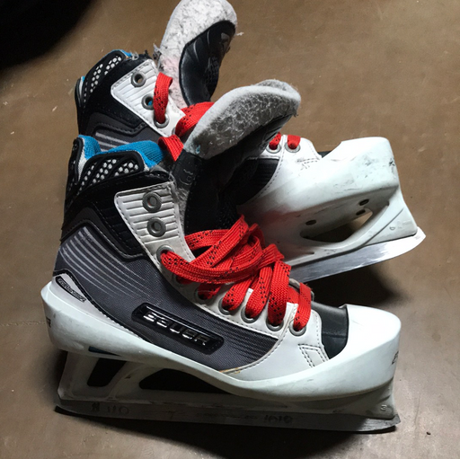 Used Bauer Reactor 4000 3D Goal Skates