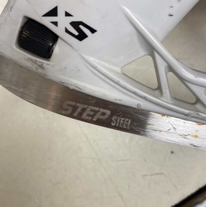 Used CCM JETSPEED FT480 Skates 6D