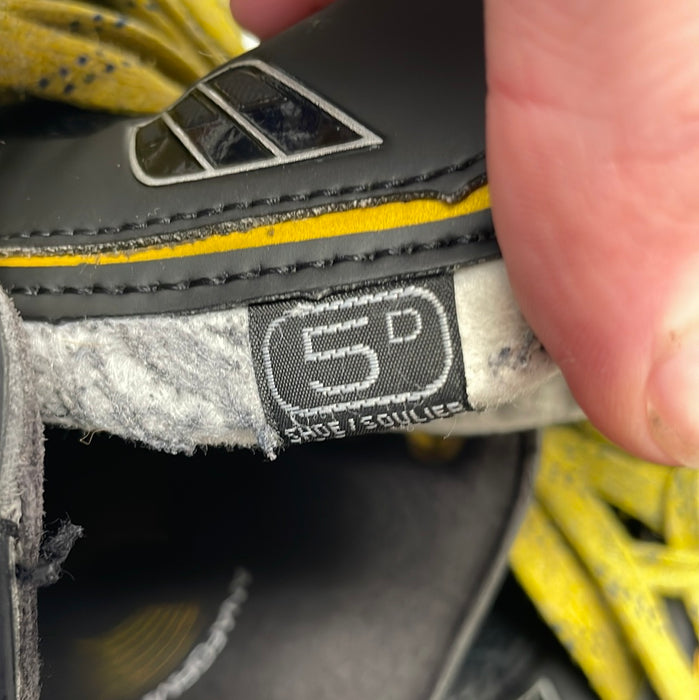 Used Bauer Supreme One.8 5D Player Skates