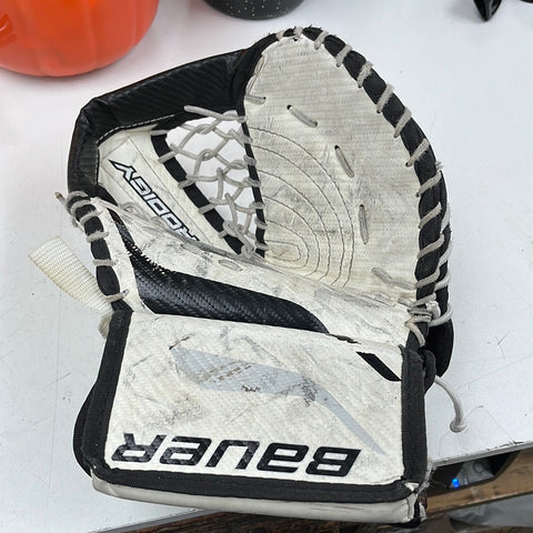 Used Bauer Prodigy Youth Catcher