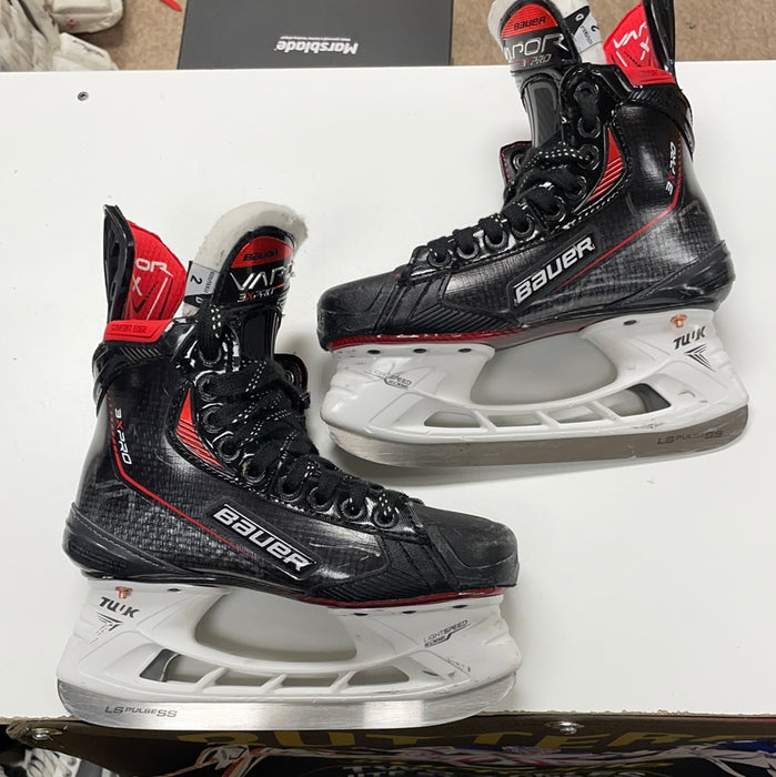 Used Bauer Vapor 3X Pro 2D Player Skates