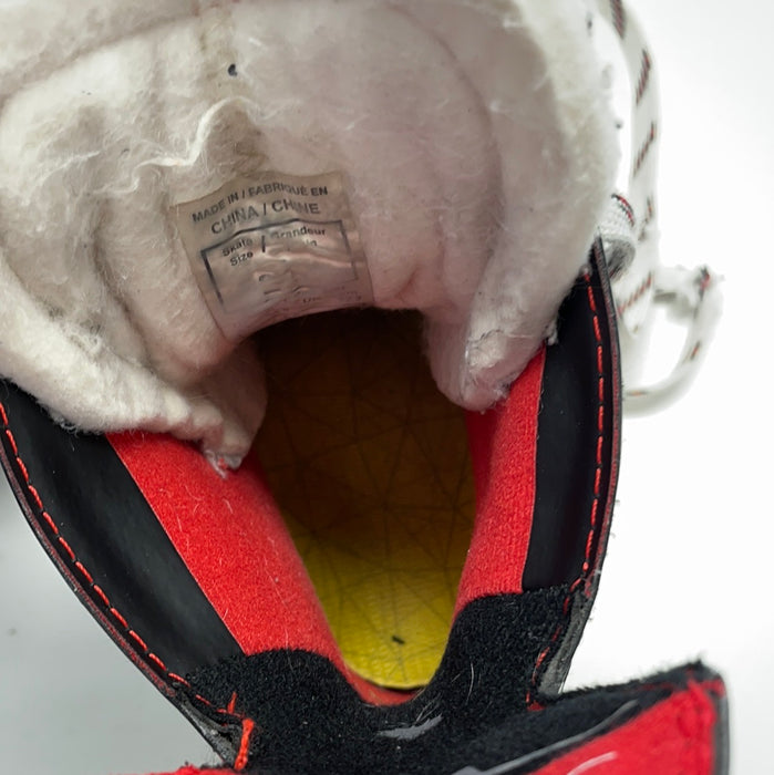 Used CCM JetSpeed FT475 2.5 D Player Skates