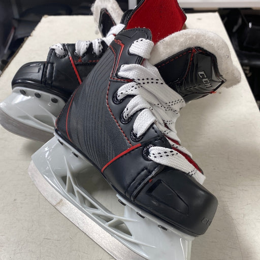 Used CCM JetSpeed FT270 Skates Y8D