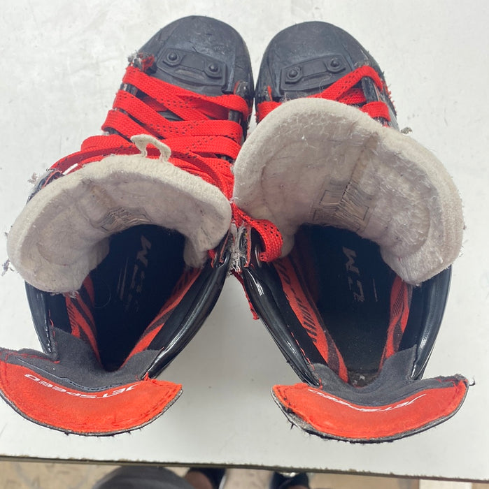 Used CCM JetSpeed FT485 Size 3 Skates