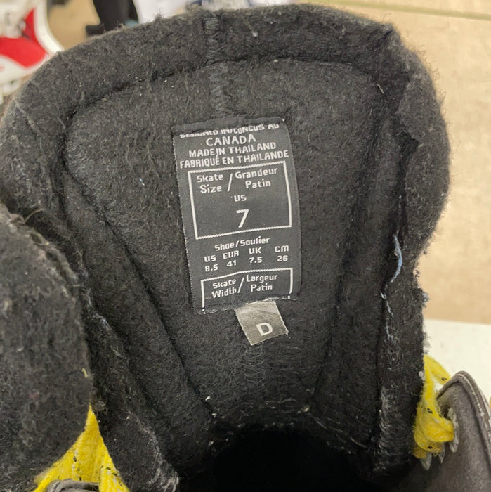 Used CCM Ovi CRB-9 7D Player Skates