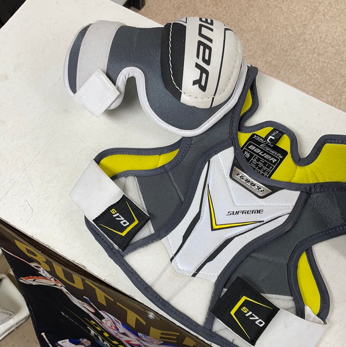 Used Bauer Supreme s170 Youth Large Shoulder