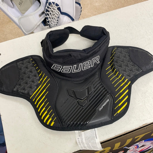 Used Bauer Supreme Senior Goalie Neckguard