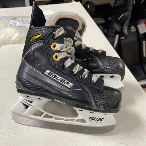 Used Bauer Supreme 160 Skates Y9D