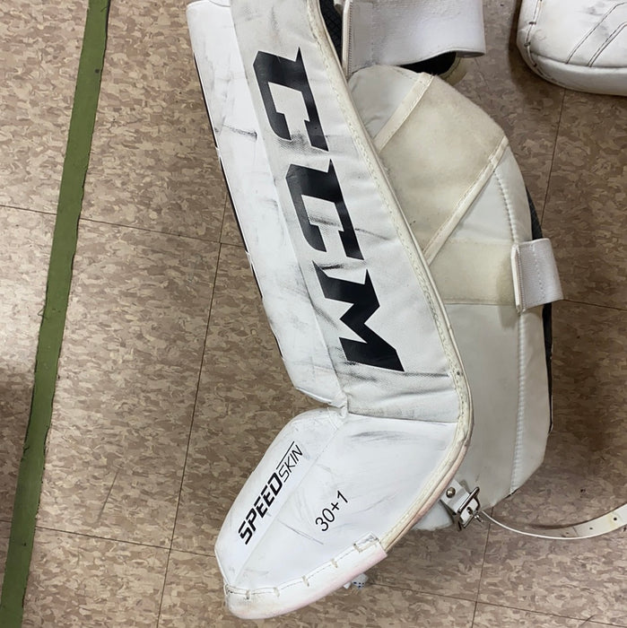 Used CCM Eflex E4.5 Leg Pads 30” + 1”