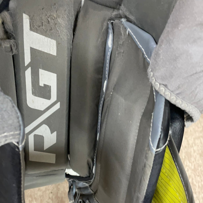 Used Warrior RGT 31”+1” Goalie Pads
