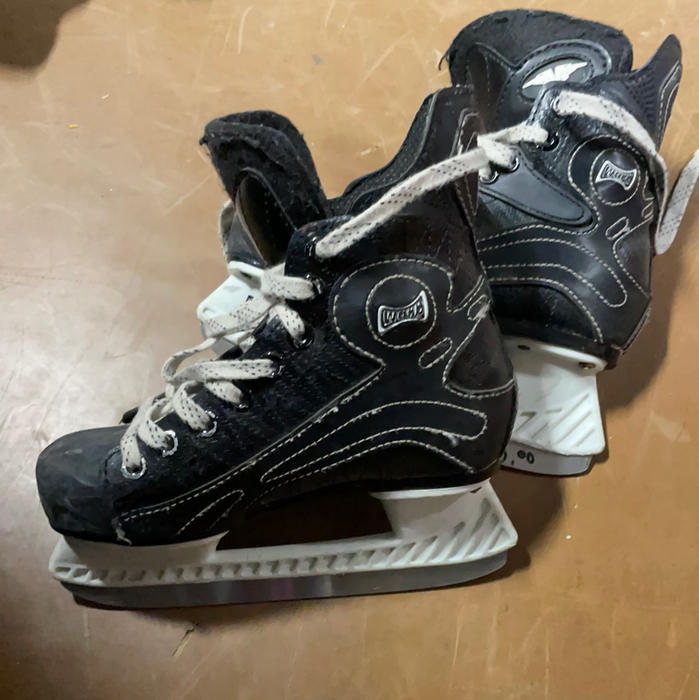 Used Mission Warp 1D Skates