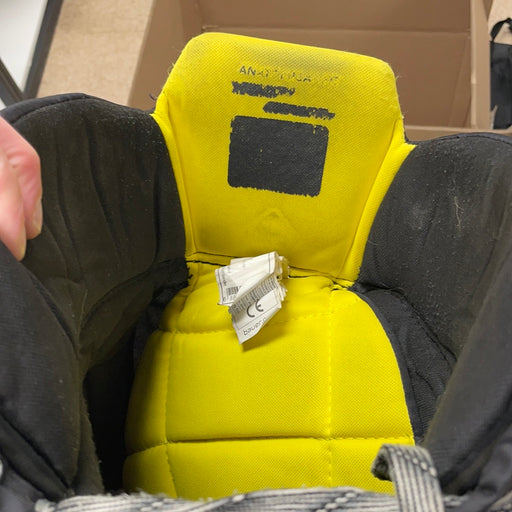 Used Bauer Supreme s170 Youth Medium Player Pants