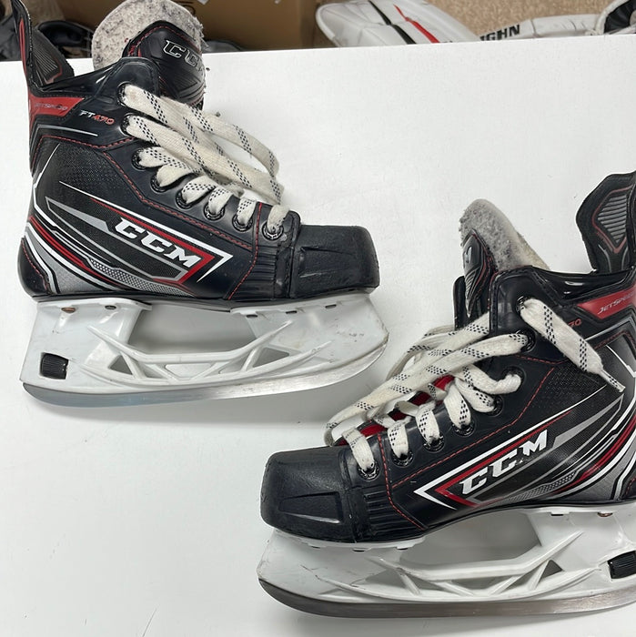 Used CCM JetSpeed FT470 2.5D Player Skates