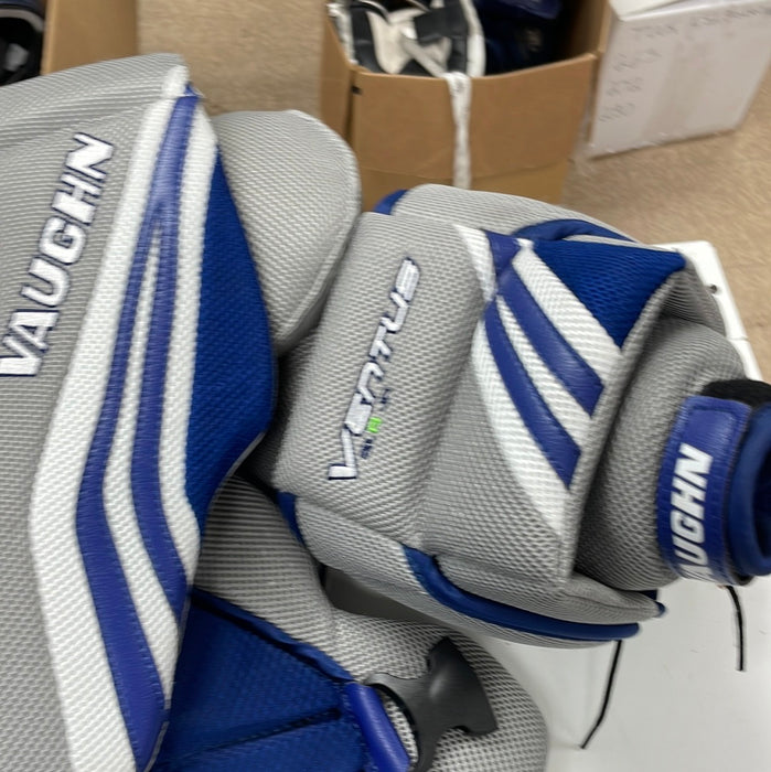 Used Vaughn Ventus SLR Junior Small Chest Protector