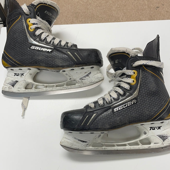 Used Bauer Supreme One.8 5D Player Skates