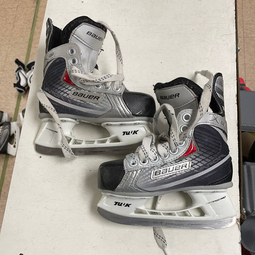 Used Bauer Vapor x:05 10D Youth Skates