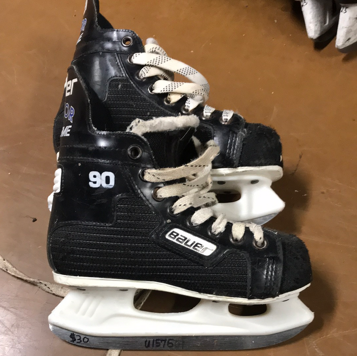 Used Bauer Supreme 90 Y13D Skates