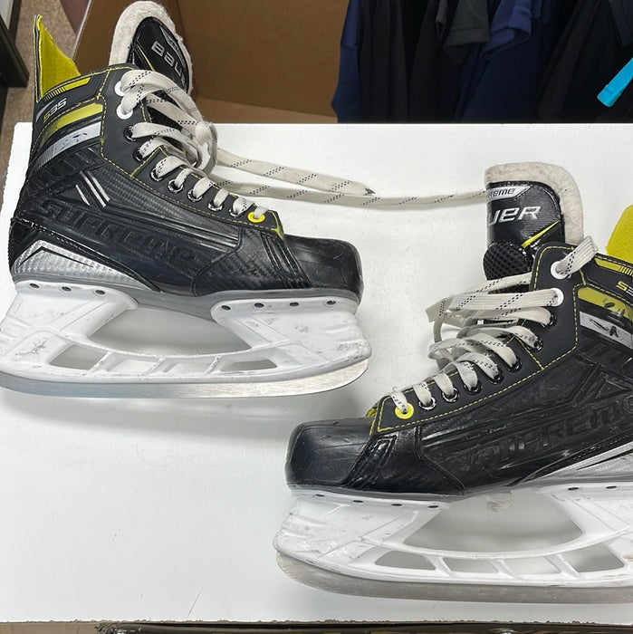Used Bauer Supreme S35 8D Player Skates