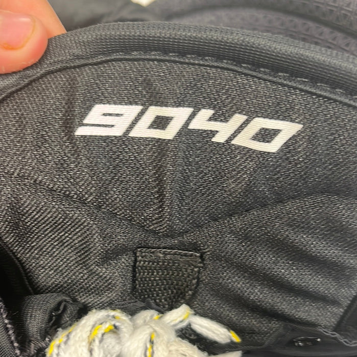 Used CCM Tacks 9040 Junior Medium Pant