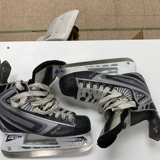Used CCM U+ 4D Player Skates