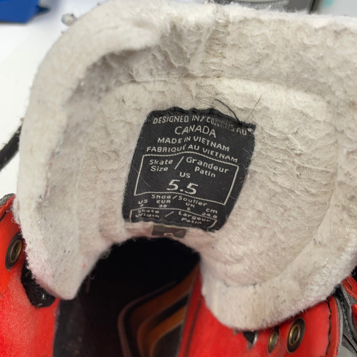 Used CCM Jetspeed 5.5D Player Skates