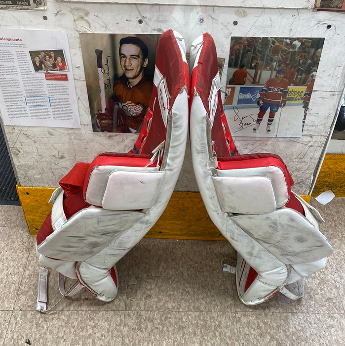 Used CCM Axis 1.5 28+1 Goal Pad