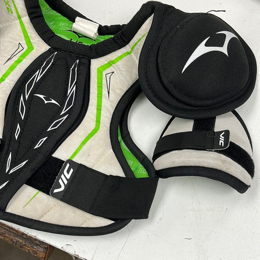 Used Vic CX2 Junior Large Shoulder Pads