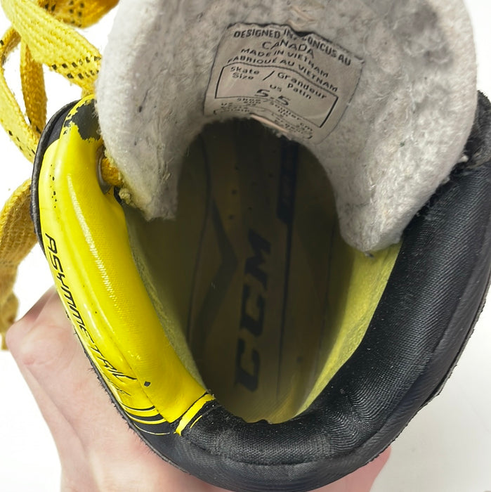 Used CCM Tacks 6092 5.5D Goal Skates