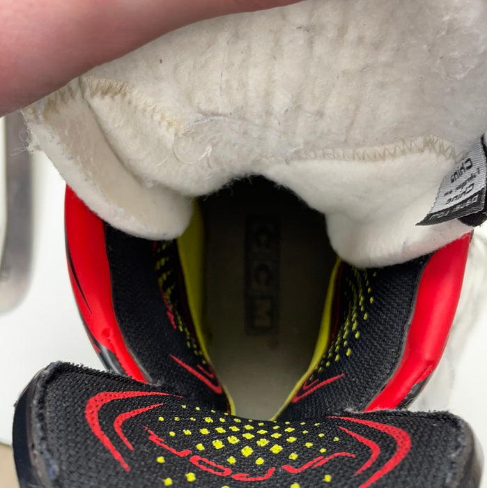 Used Bauer Vapor 2x 7D Senior Skates