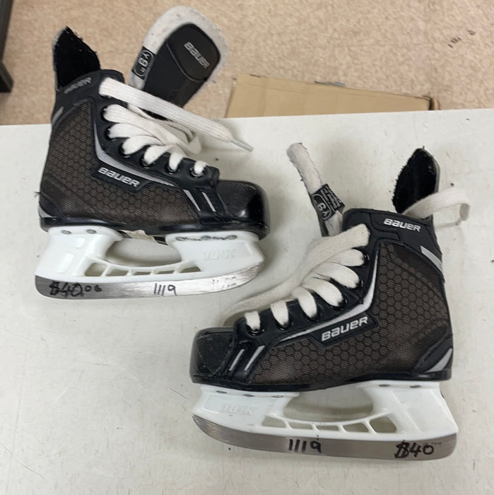 Used Bauer Charger 9D Youth Skates