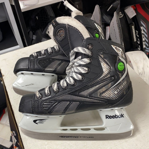 Used Reebok SC10 Skates 4EE