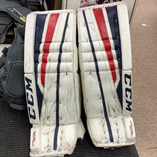 Used CCM Extreme Flex 760 Goalie Leg Pads
