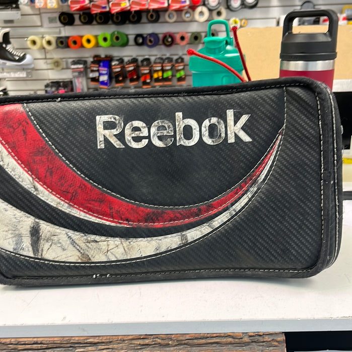 Used Reebok 7K Junior Blocker