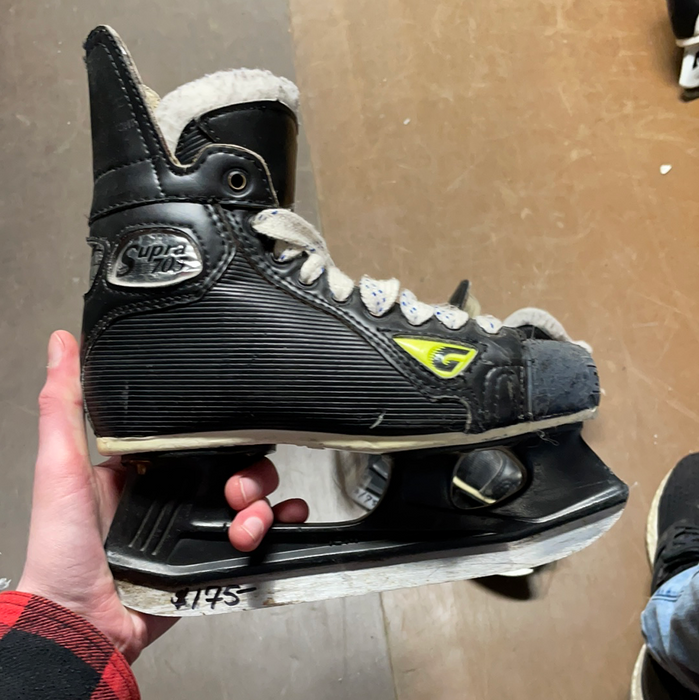 Used Graf Supra 705 2D Skates