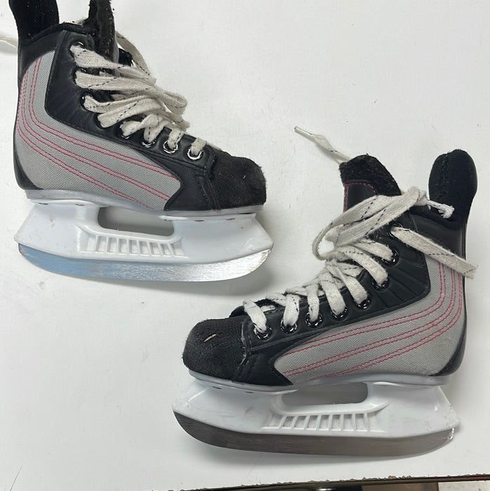 Used Nike Bauer Ignite 22 10D Youth Skates