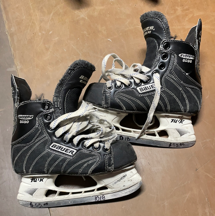 Used Bauer Supreme 8090 3D Player Skates