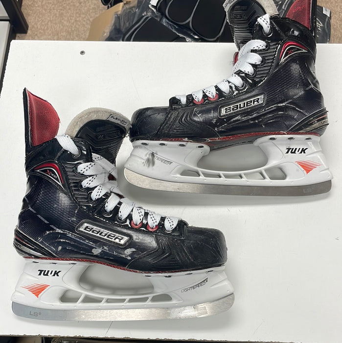 Used Bauer Vapor x900 4D Player Skates