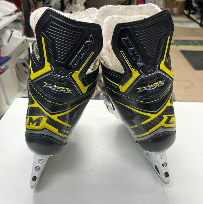 Used CCM SuperTacks 9370 1.5D Player Skates
