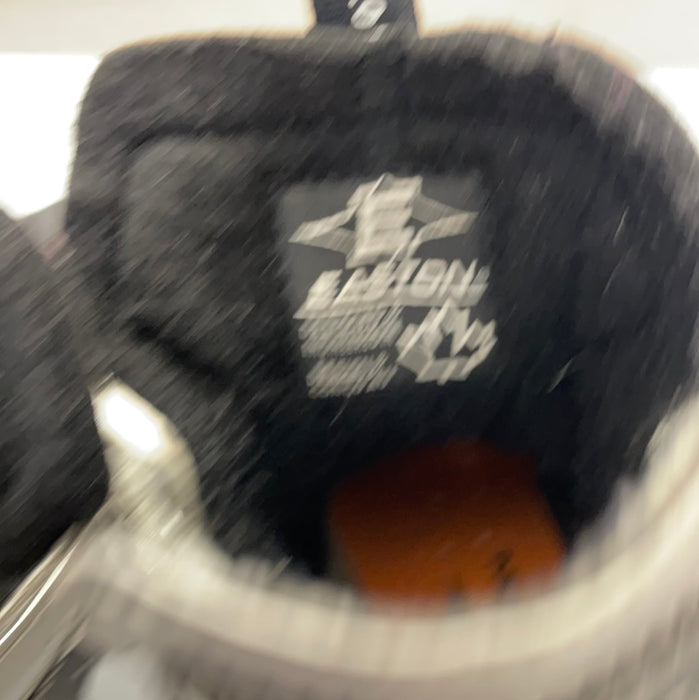 Used Easton SE6 1.0EE Player Skates