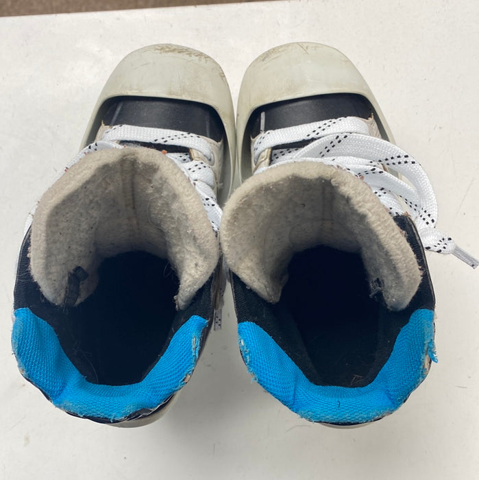 Used Bauer Reactor 2000 Goalie Youth 13.5